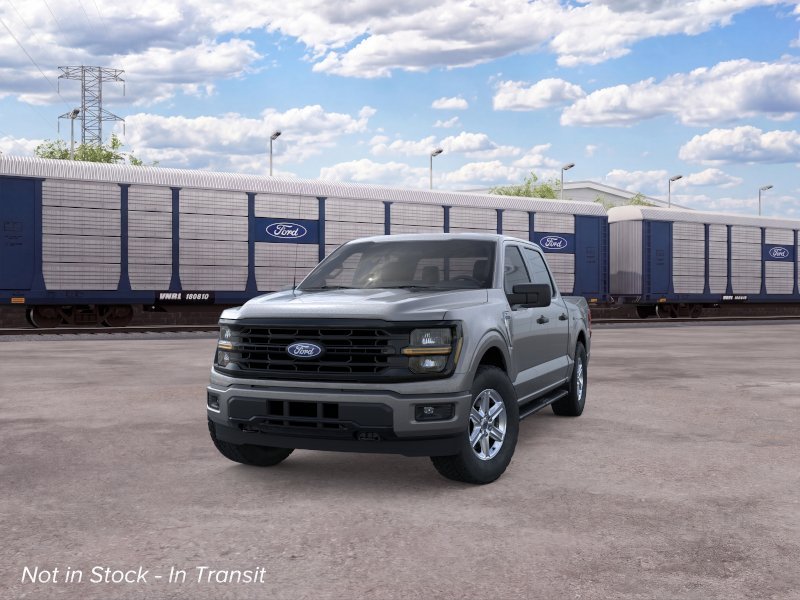 New 2026 Carbonized Gray Metallic Ford XLT image 2