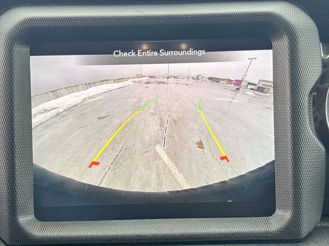Used 2022 Gray Jeep Unlimited Sahara Altitude image 17