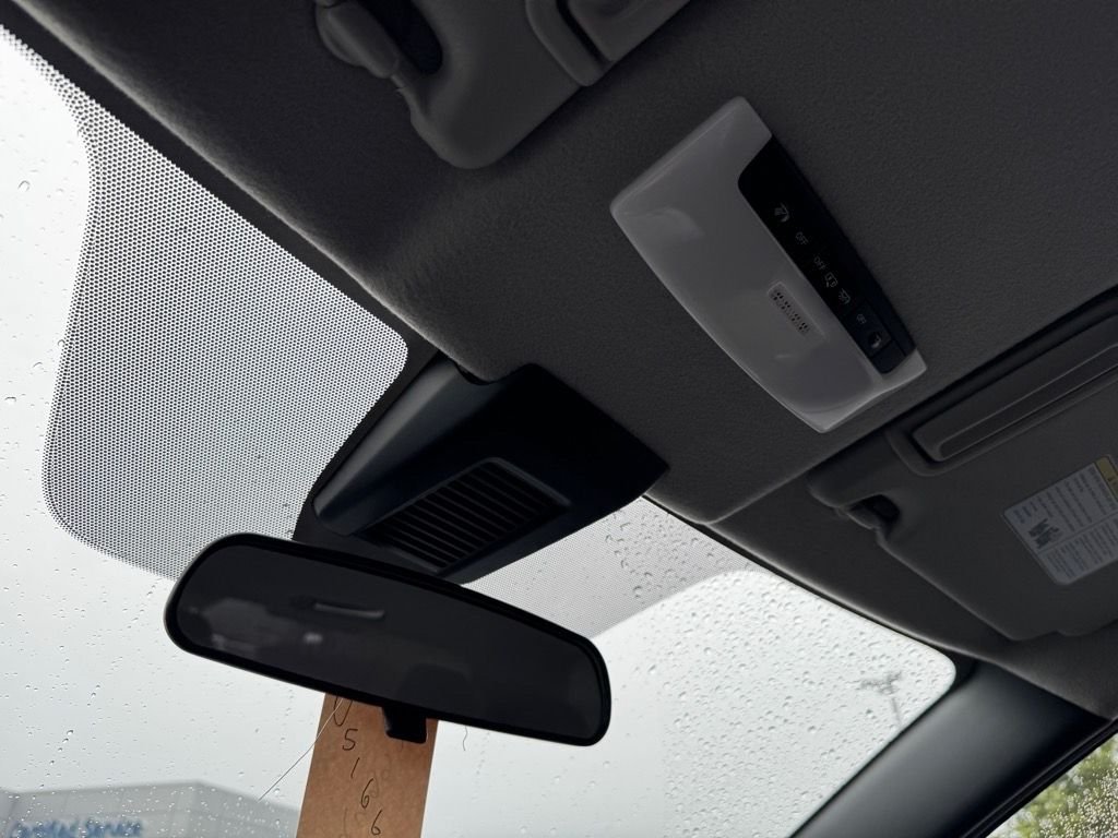 2022 Nissan Kicks SR - Photo 24