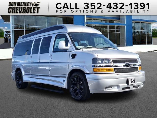 2025 Chevrolet Express 2500 Extended Work Van HD's photo