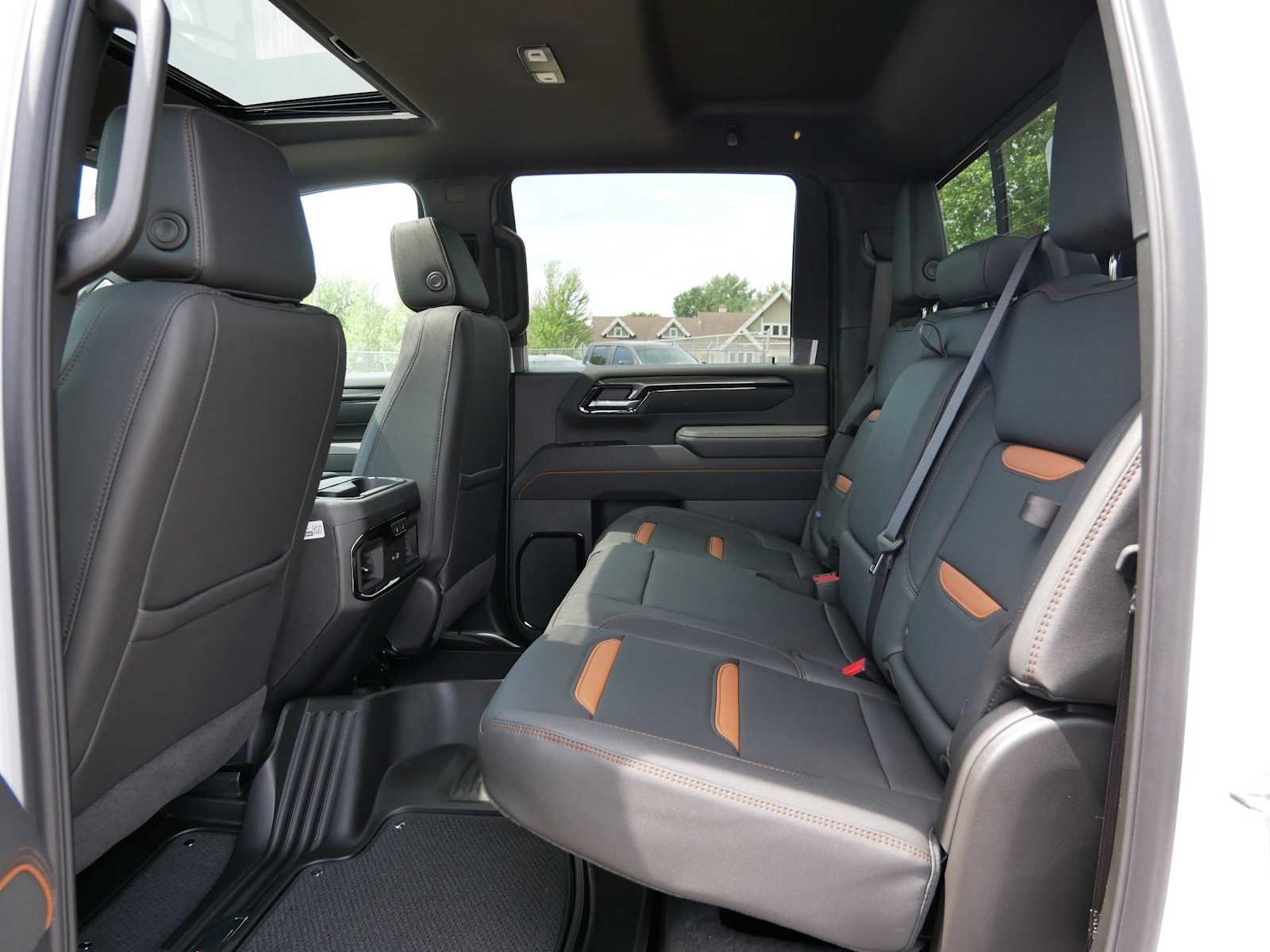 2026 GMC Sierra 2500HD AT4 - Photo 12