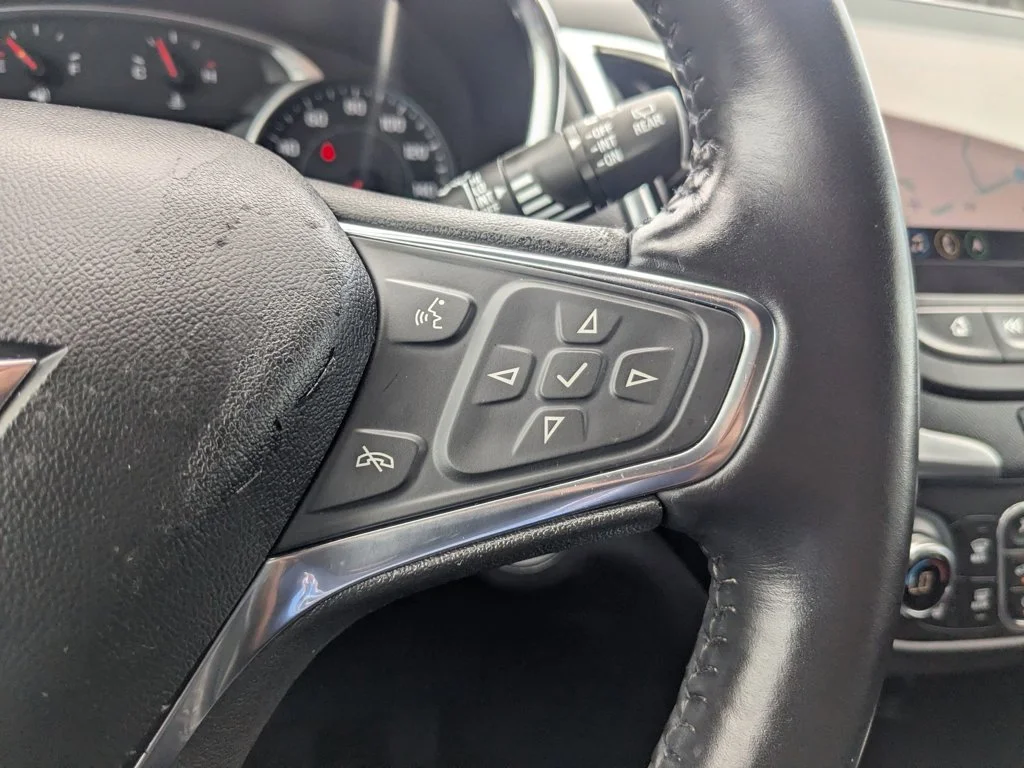 Used 2021 Cajun Red Tintcoat Chevrolet Premier image 24