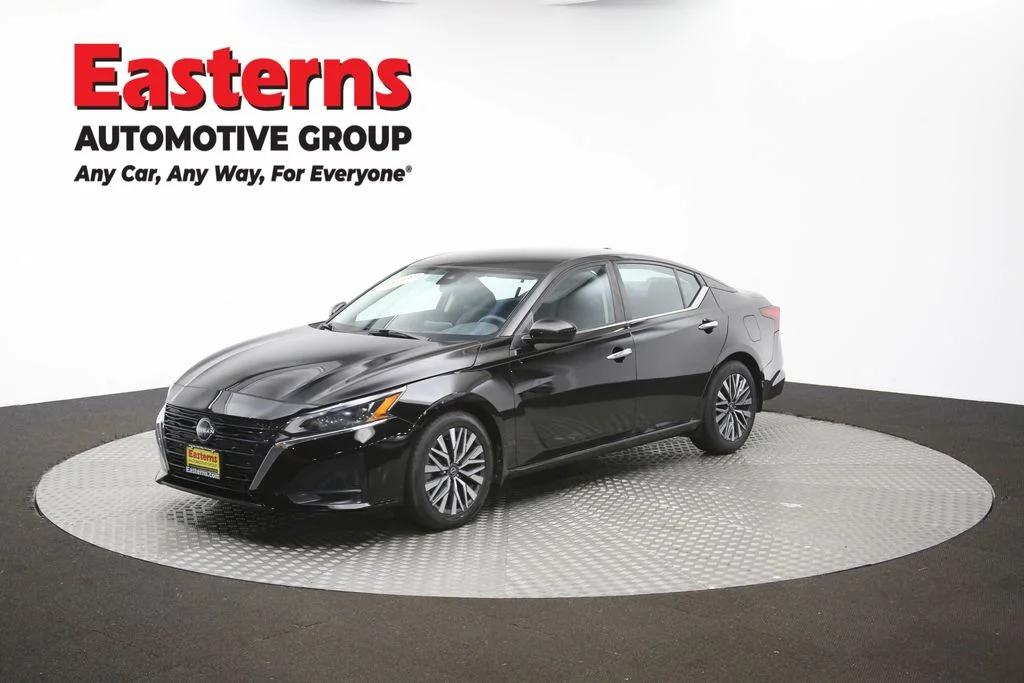 Used 2023 Black Nissan 2.5 SV image 55