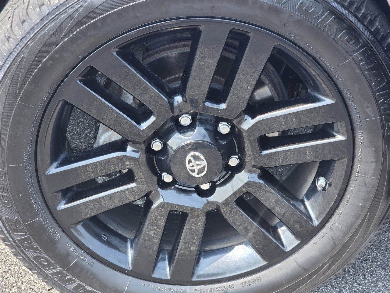 Used 2020 Gray Toyota Nightshade image 10