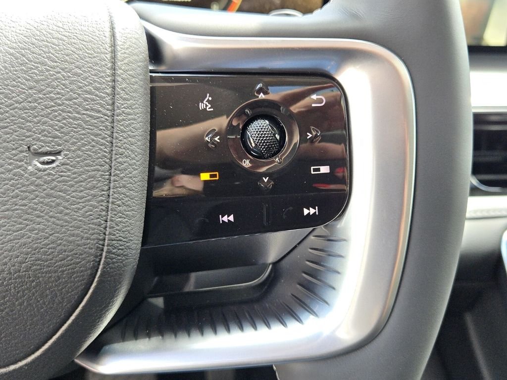 New 2026 BLACK OBSIDIAN INFINITI Luxe 2WD image 26