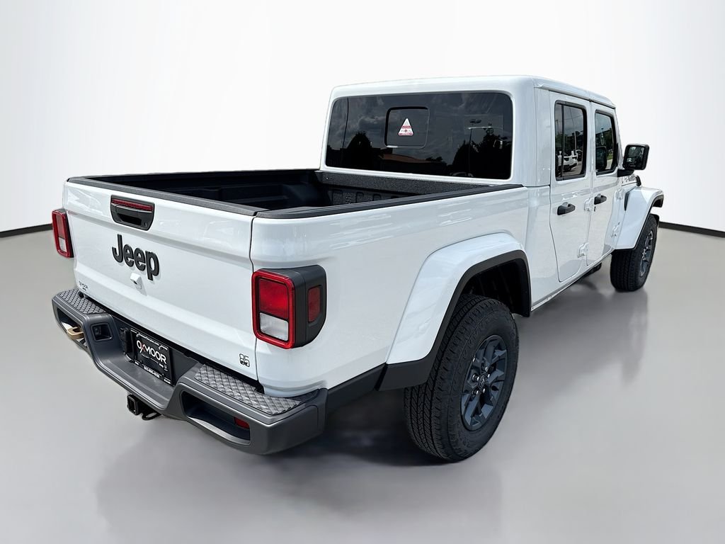 New 2026 Bright White Clearcoat Jeep 85th Anniversary Edition image 4