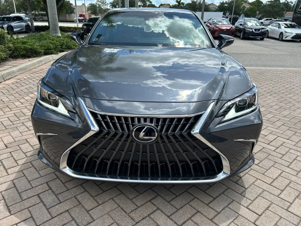 Certified Used 2025 Gray Lexus 350 image 8