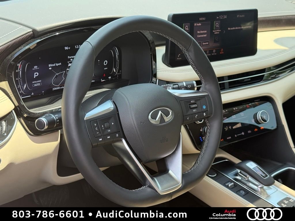 Used 2024 Silver INFINITI Sensory image 18