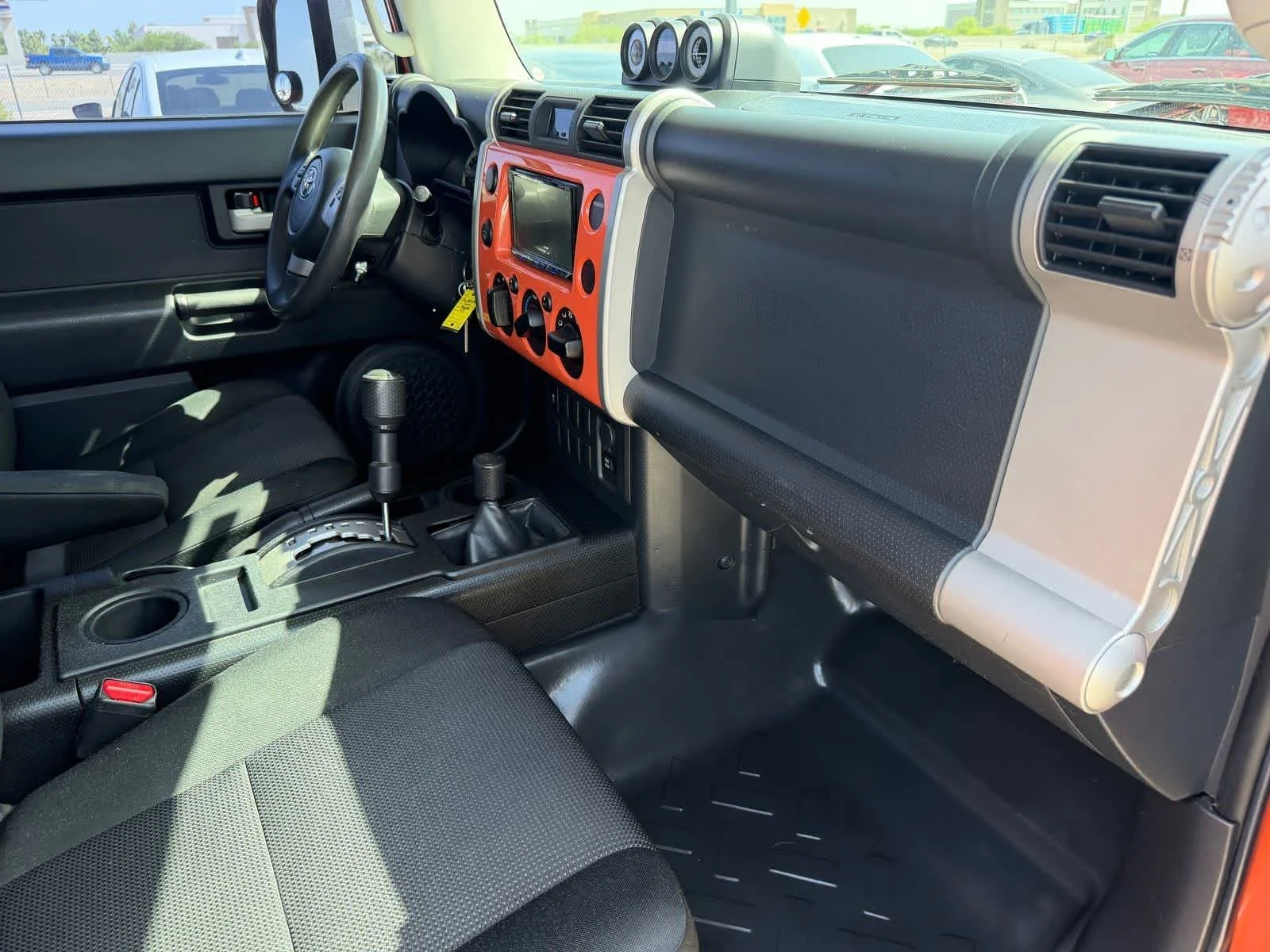 Used 2014 Magma Toyota  image 11