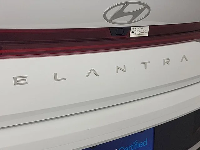 2025 Hyundai Elantra Blue - Photo 8