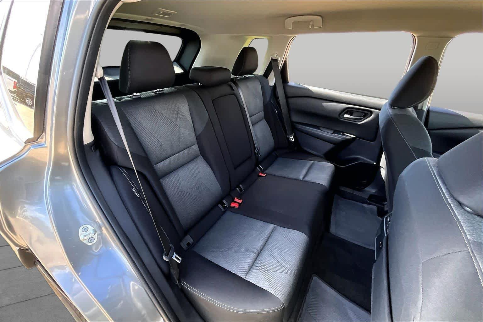 Used 2024 Gun Metallic Nissan SV image 20