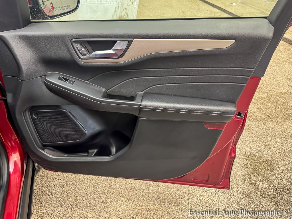 Used 2022 Red Metallic Ford SEL image 26
