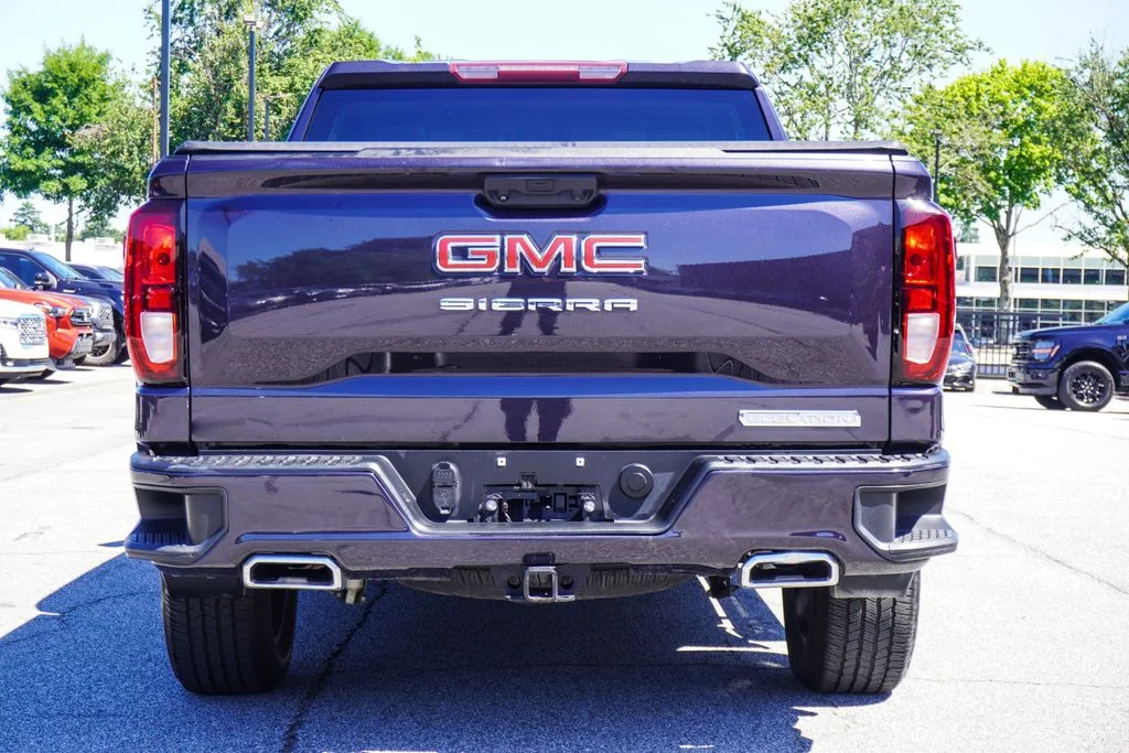 Used 2023 Silver GMC Elevation image 34