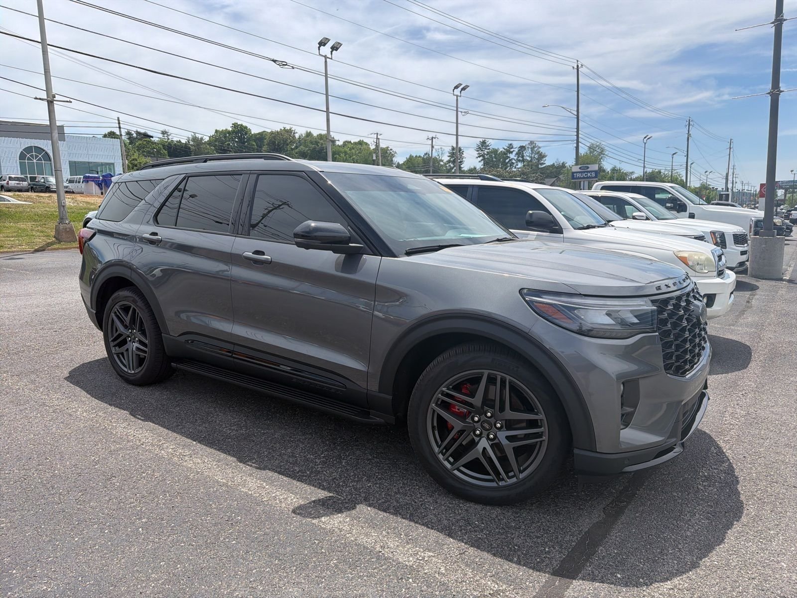 Used 2025 Gray Metallic Ford ST image 3