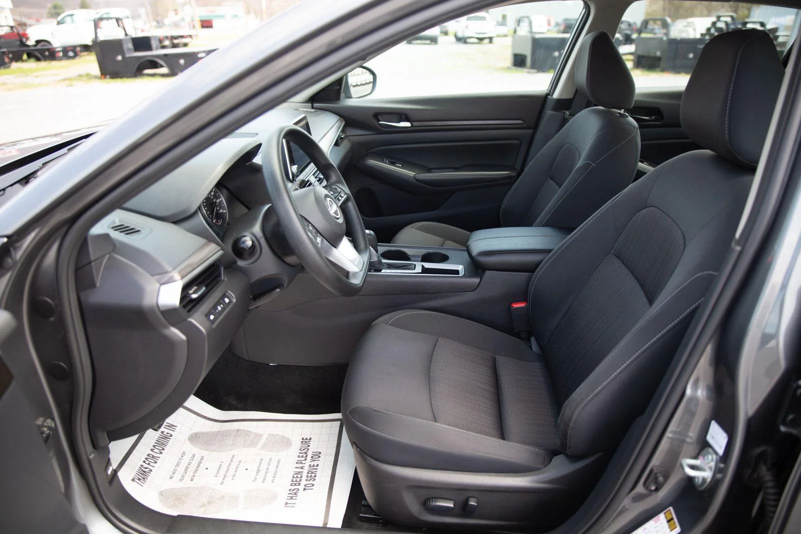 Used 2025 Gun Metallic Nissan SV image 18