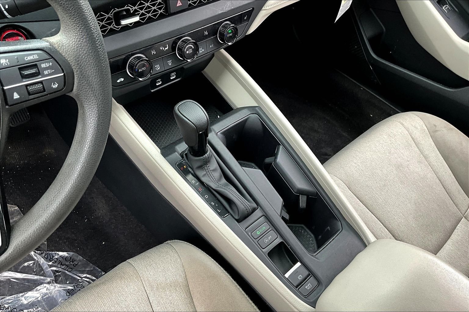 Used 2024 White Honda EX image 19
