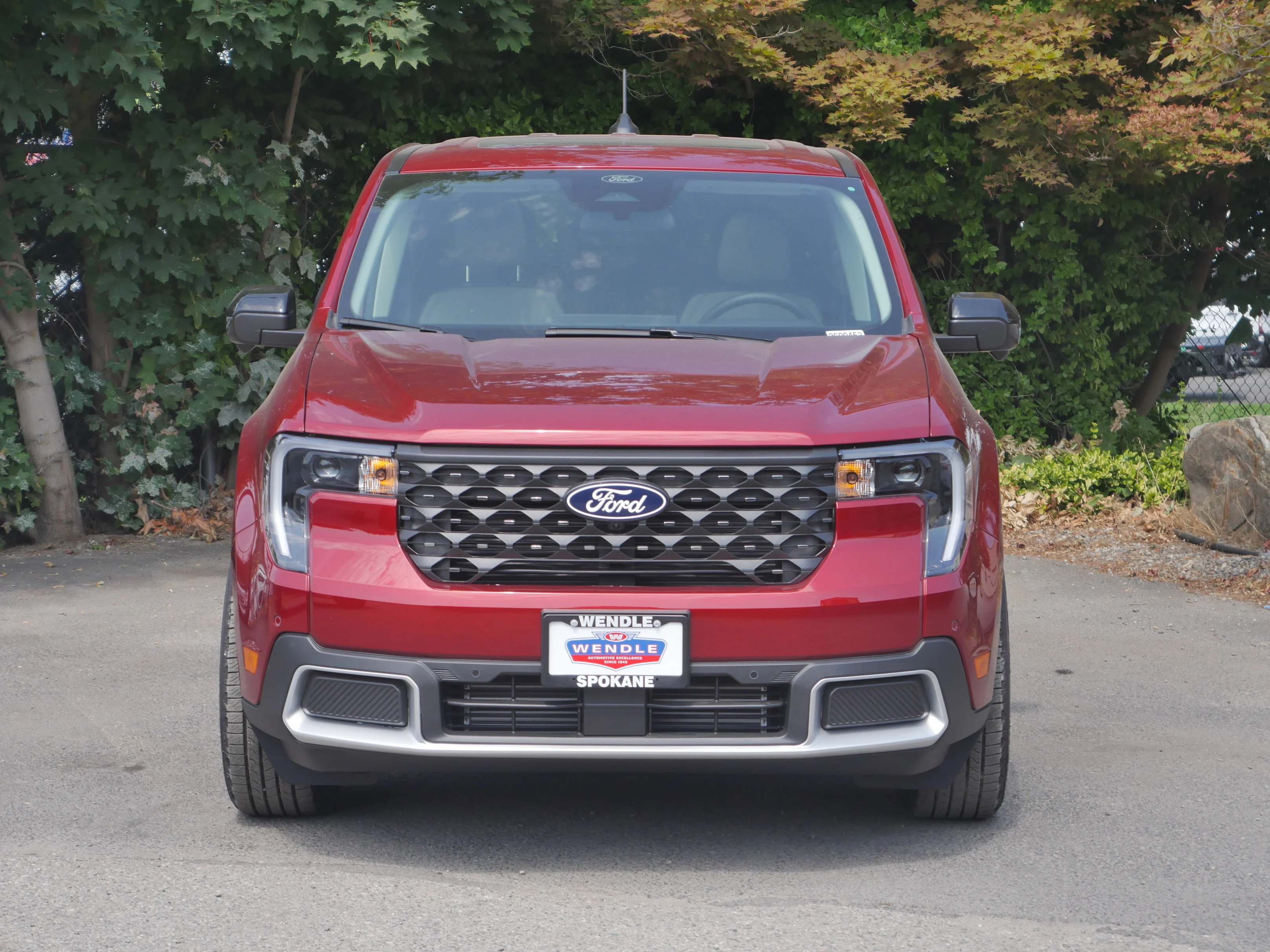 New 2026 RUBY RED TINTED Ford LARIAT image 32