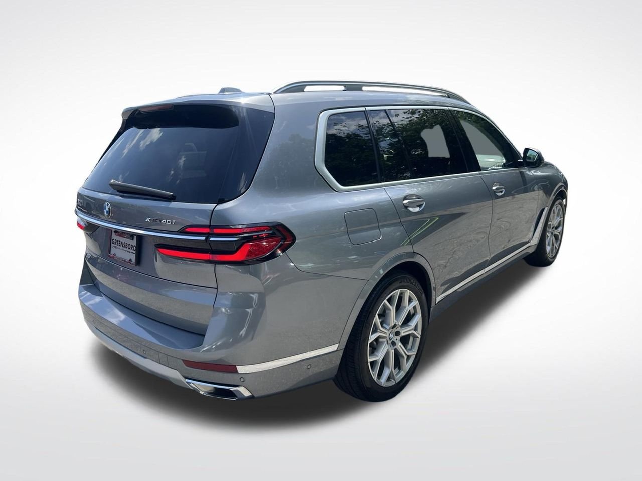 Used 2023 Gray BMW xDrive40i image 5