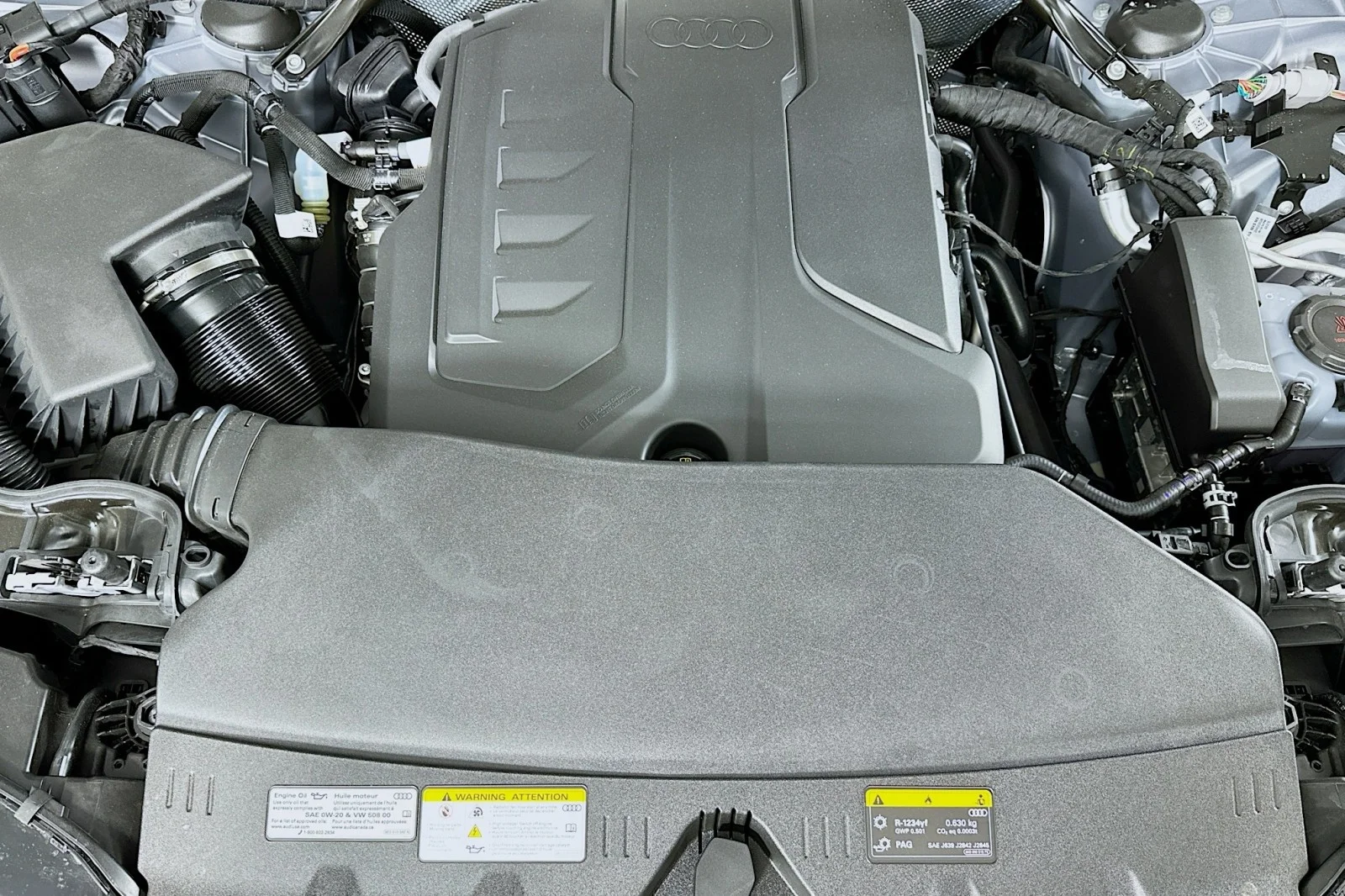 New 2026 Florett Silver Metallic Audi Premium image 12