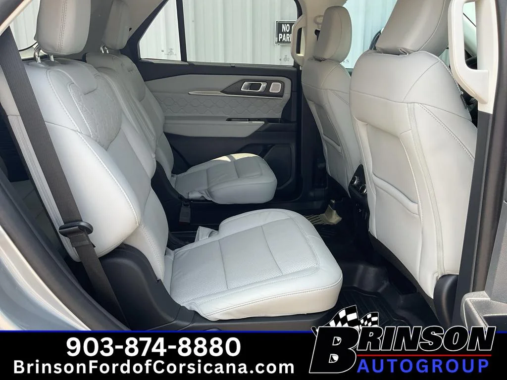 Used 2025 Iconic Silver Metallic Ford Platinum image 24