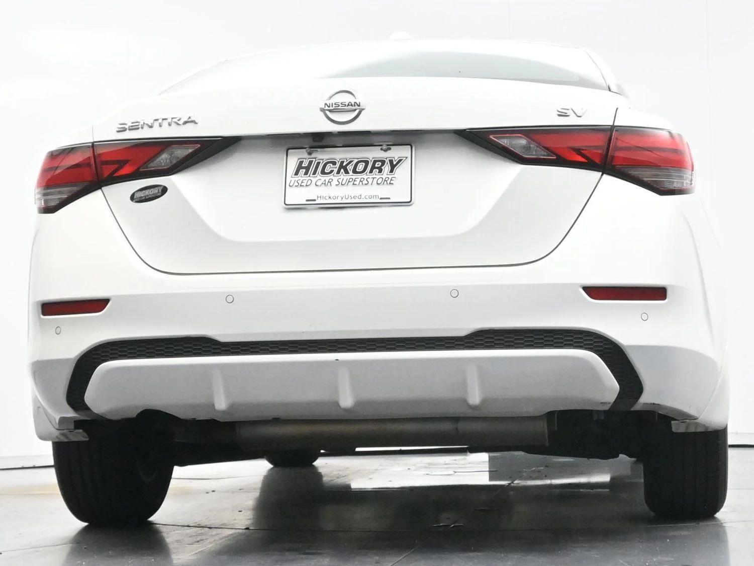 Used 2021 Aspen White Tricoat Nissan SV image 44
