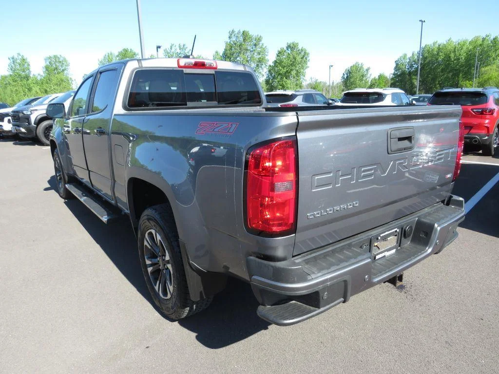Used 2021 SATIN STEEL METALLIC Chevrolet 4WD Z71 image 16