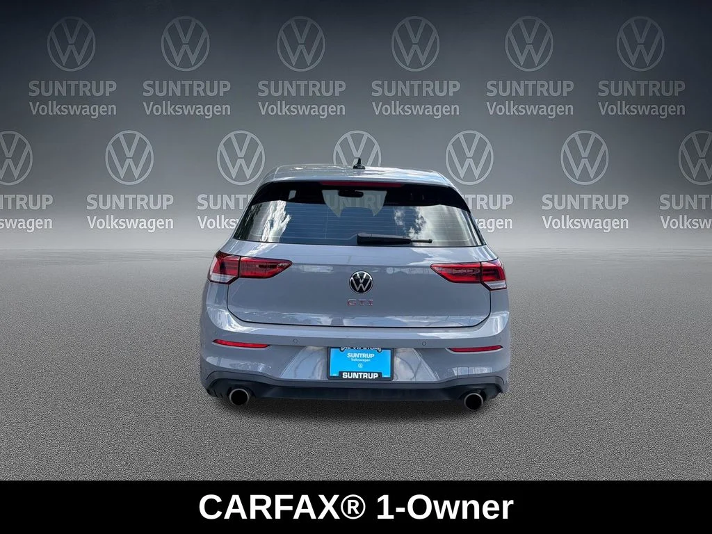 Used 2024  Volkswagen 2.0T S image 4