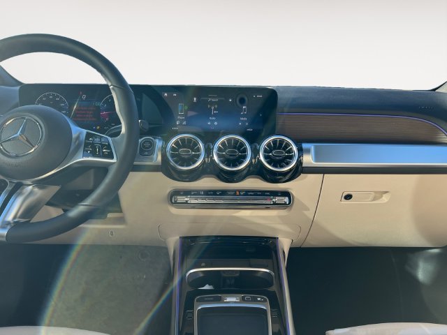 New 2026 Silver Mercedes-Benz GLB 250 image 14