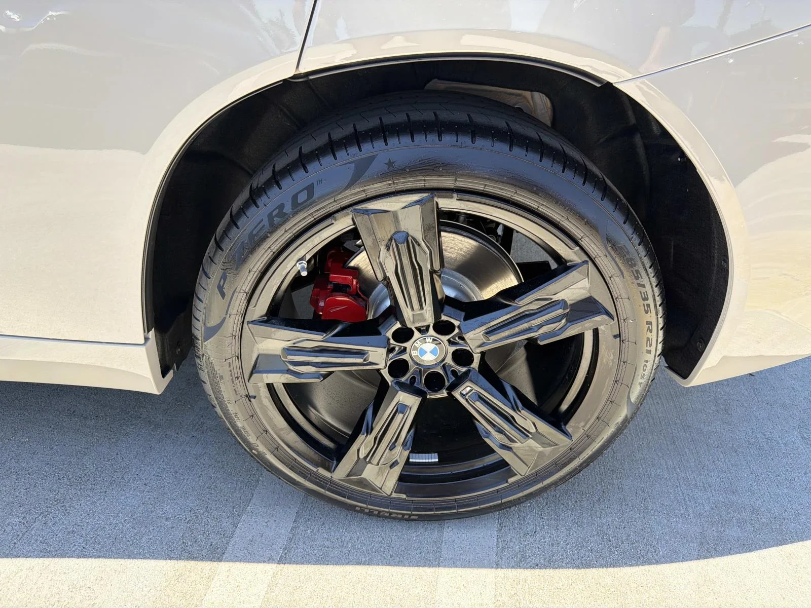 New 2026 Dune Grey Metallic BMW 30 xDrive image 6