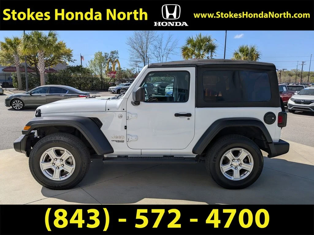 Used 2020 White Jeep Sport S image 7