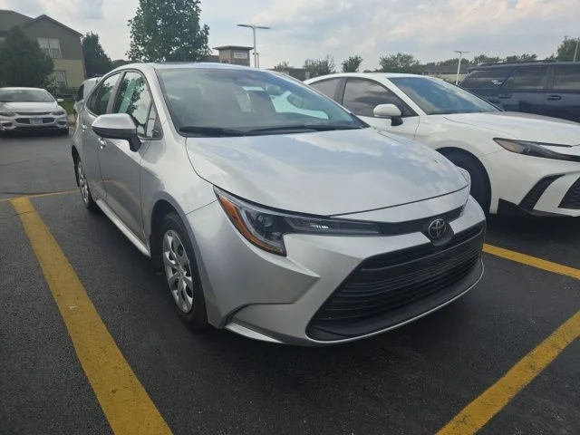Used 2025 Silver Toyota LE image 1