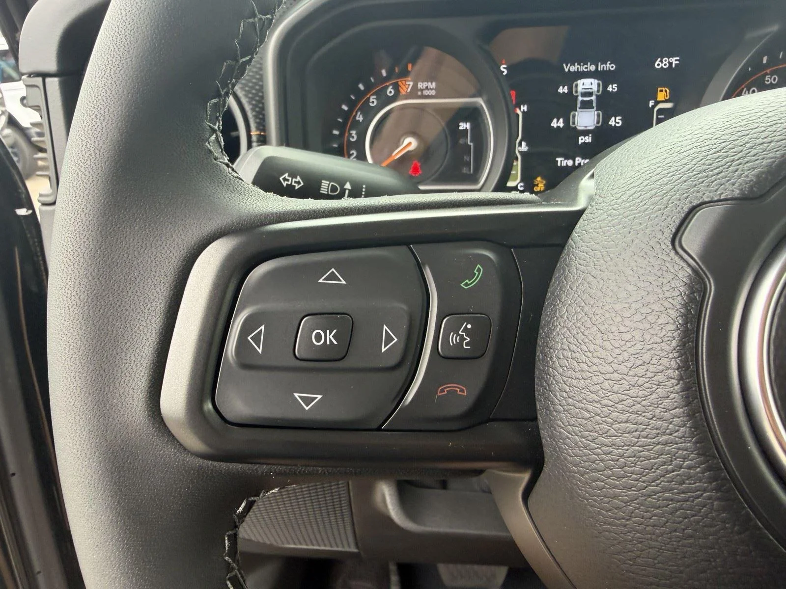 New 2026 Black Clear-Coat Exterior Paint Jeep Mojave image 20