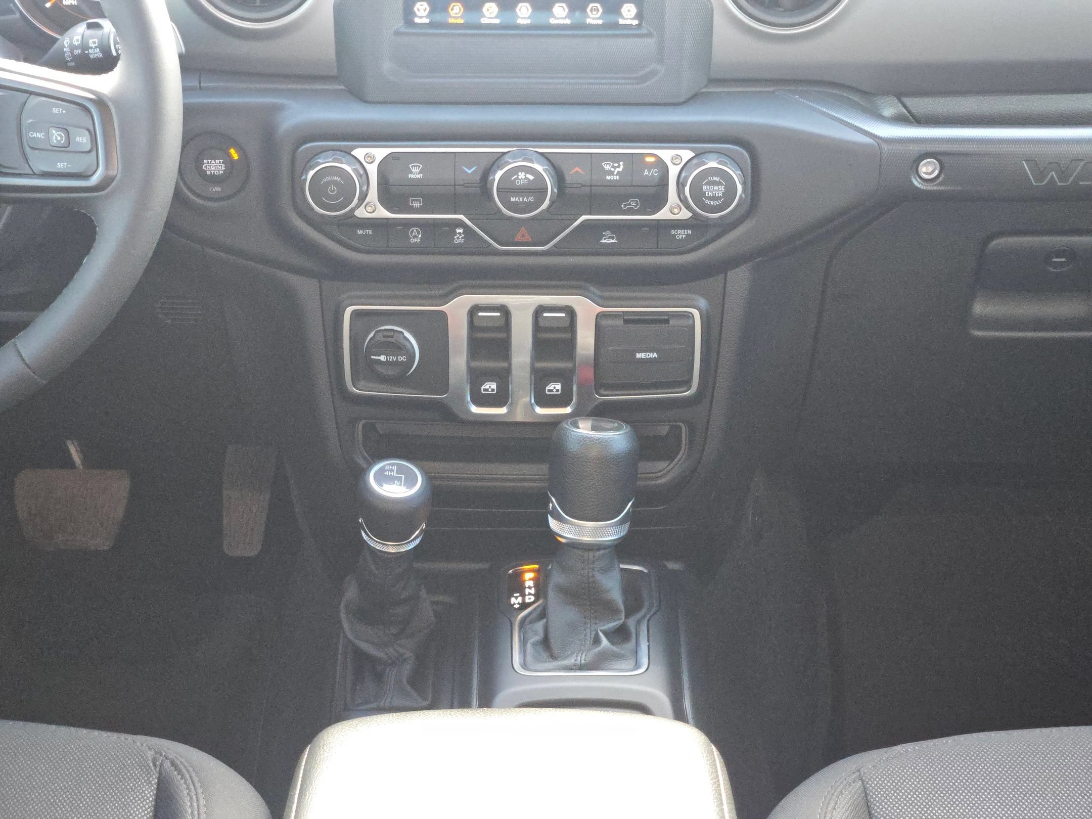 Used 2023 Firecracker Red Clearcoat Jeep Sport S image 17