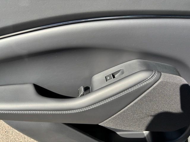 New 2026 Star White Metallic Tri-coat Ford Select image 14
