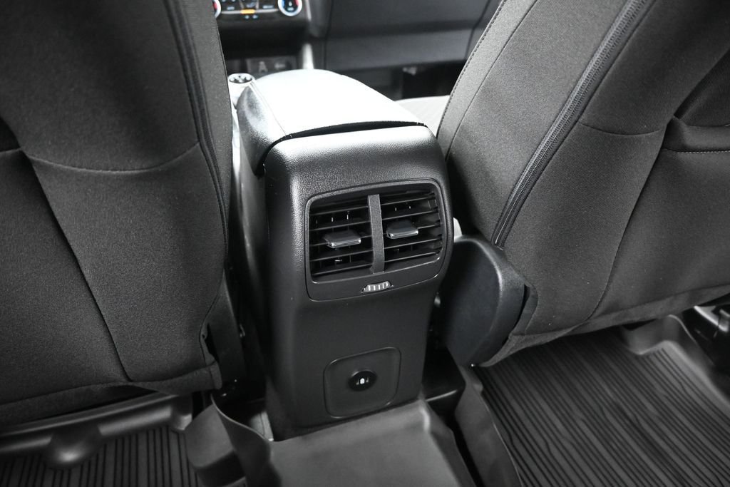Certified Used 2024 Gray Ford Active image 21