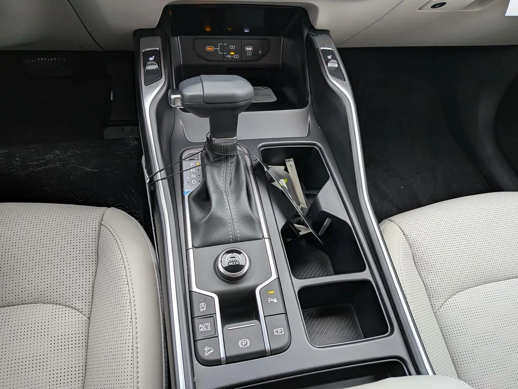 New 2026 White Pearl Kia EX image 20