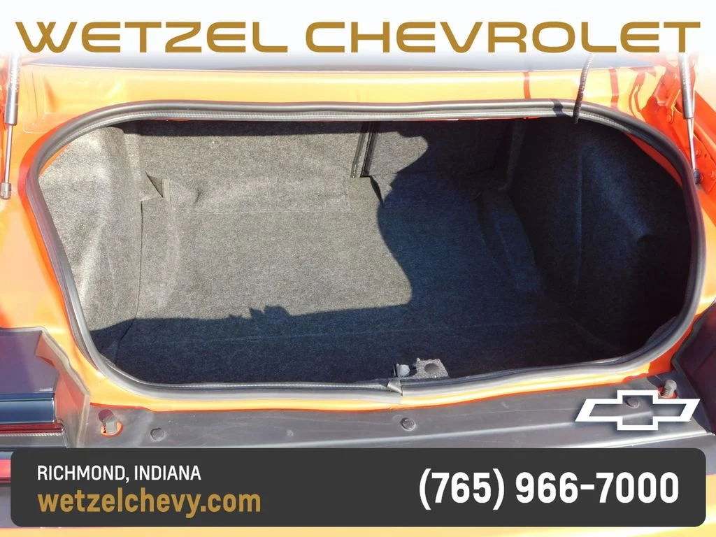 Used 2023 Orange Dodge SXT image 21