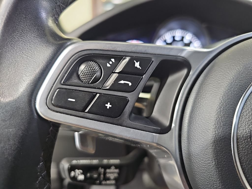Used 2020 Gray Porsche Base image 20