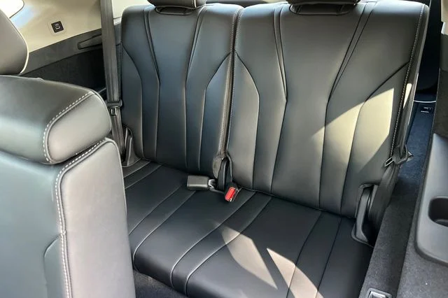 New 2026 Platinum White Pearl Acura Advance Package image 12