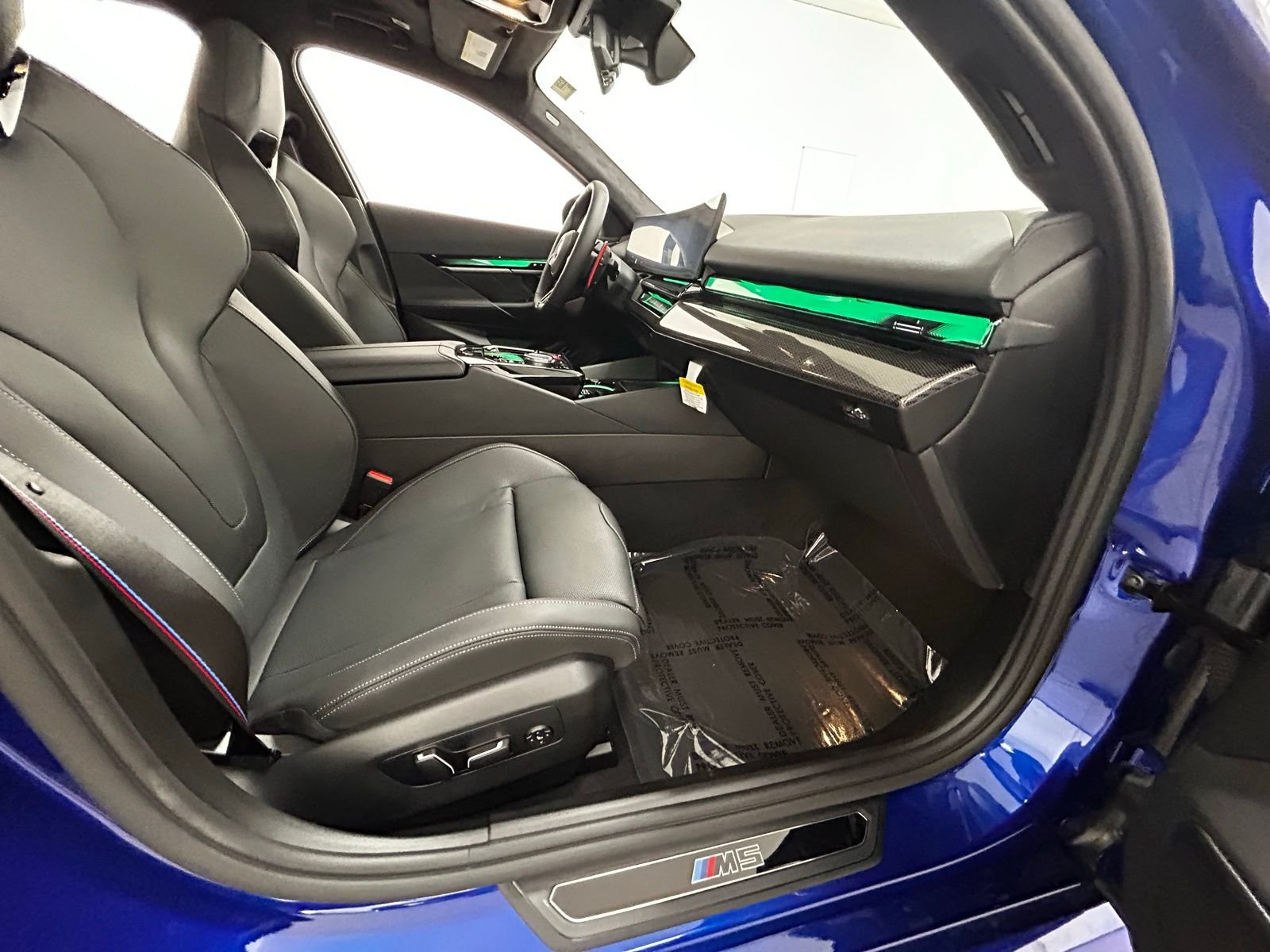 New 2026 Marina Bay Blue Metallic BMW Base image 73