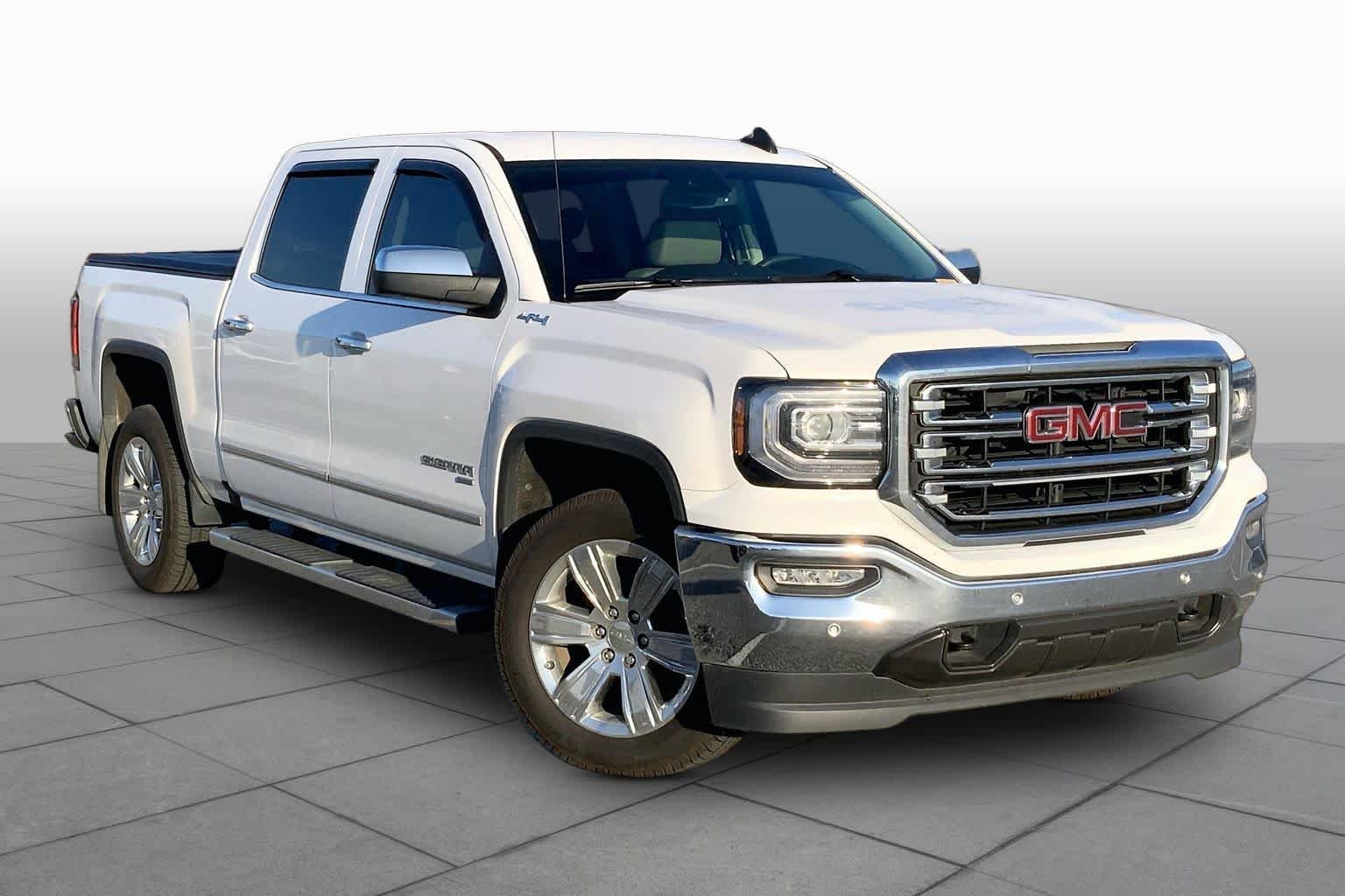 Used 2018 Summit White GMC SLT image 3