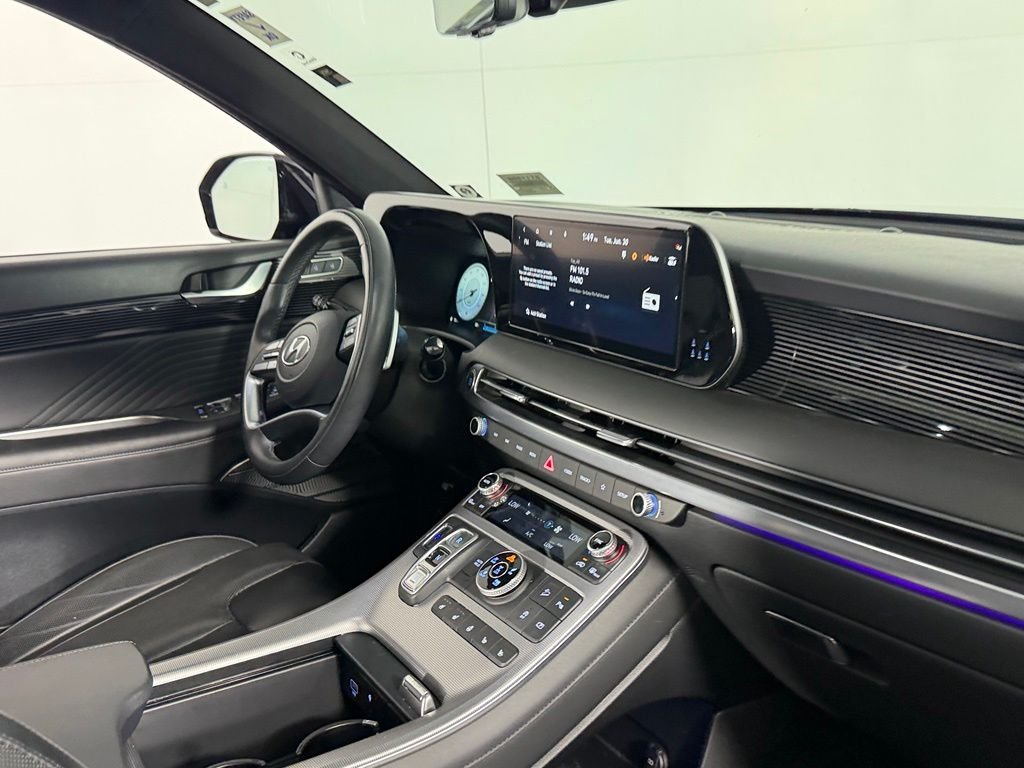 Used 2024 White Hyundai Calligraphy image 31