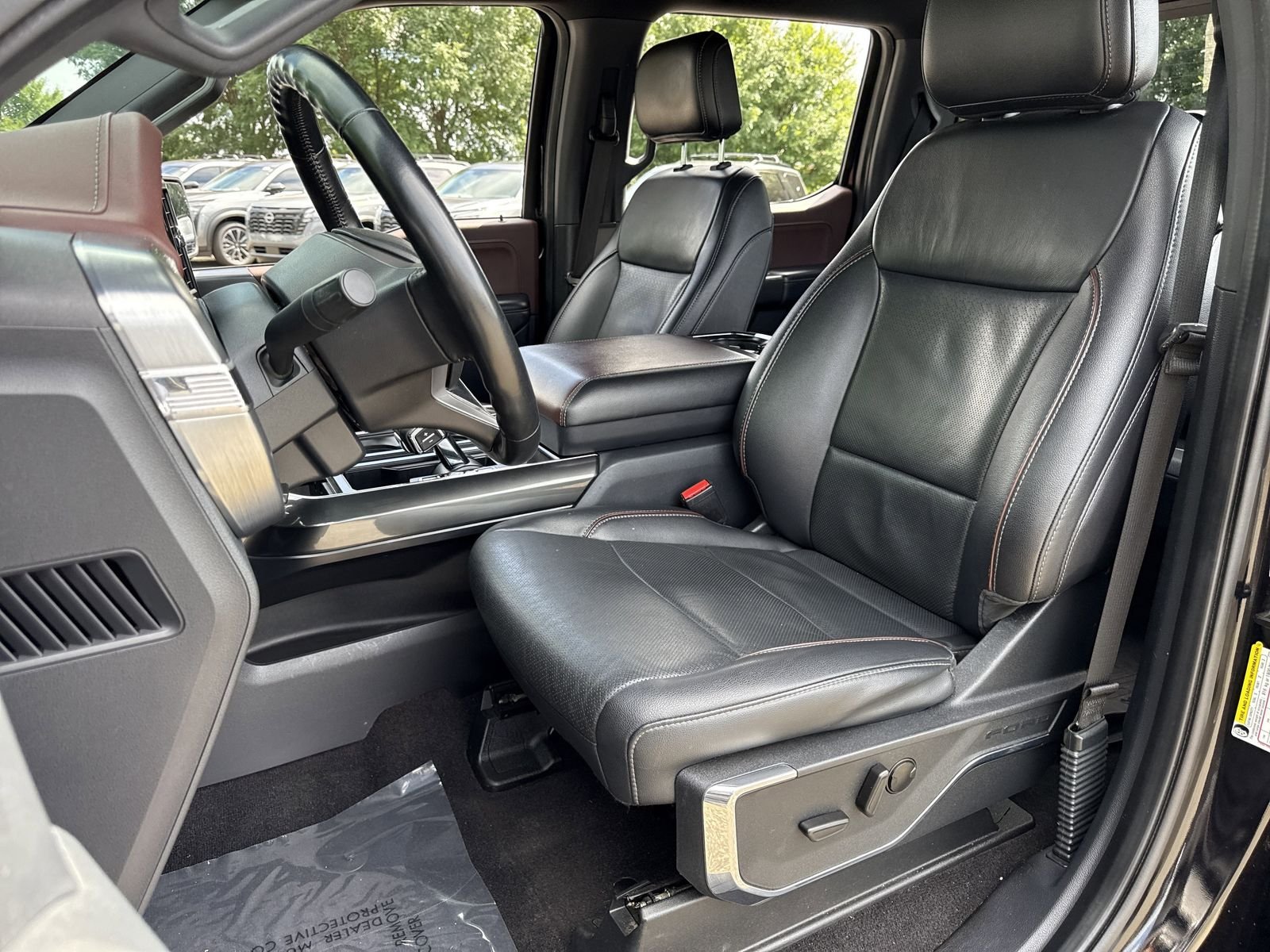 Used 2021 Black Ford Lariat image 17