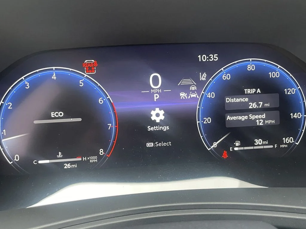 New 2026 Wind Chill Pearl Toyota Platinum image 21
