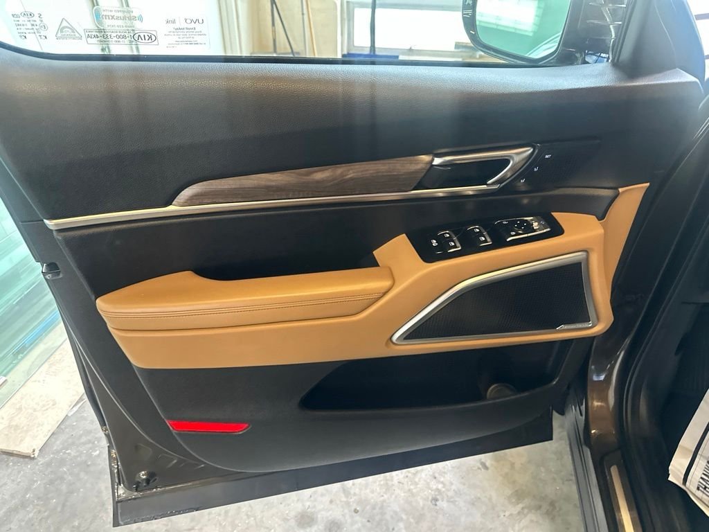 Used 2020 Green Kia SX image 8
