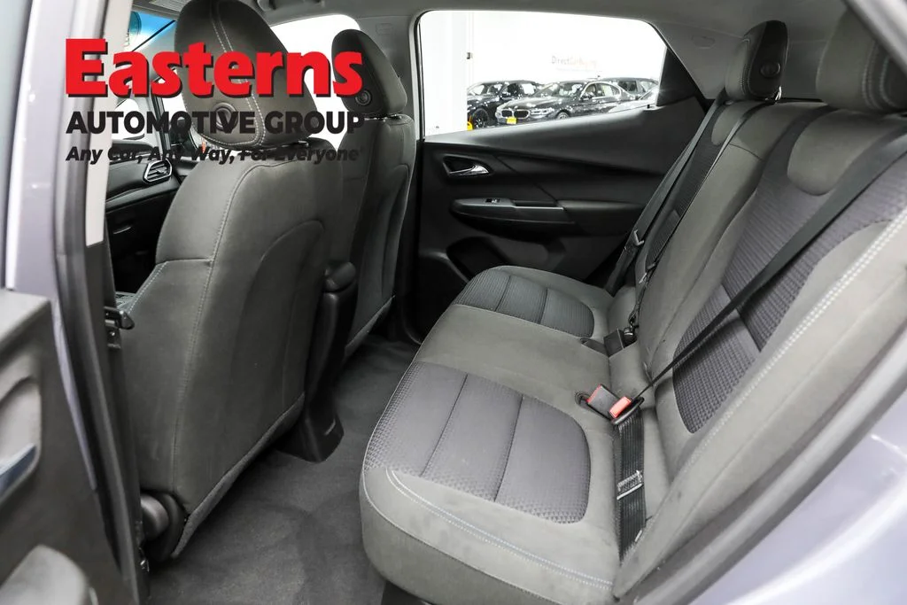 Used 2023 Gray Chevrolet 1LT image 21