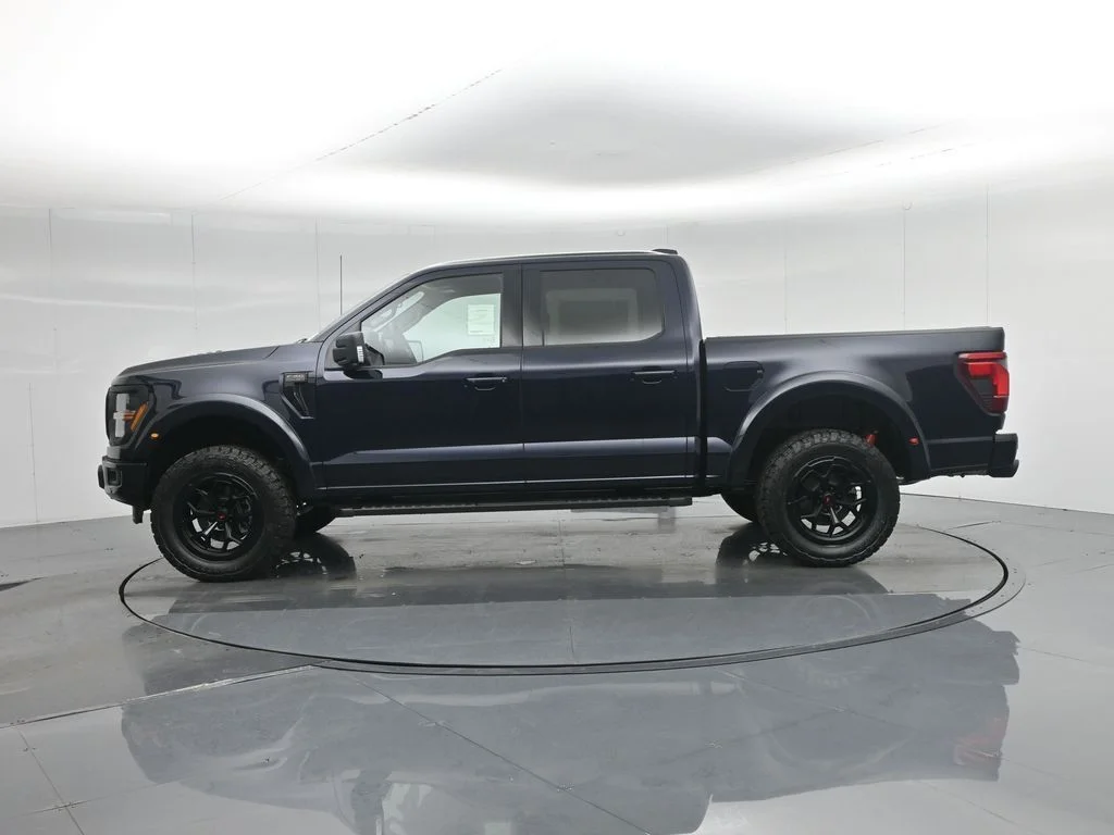 New 2025 Antimatter Blue Metallic Ford XLT image 33