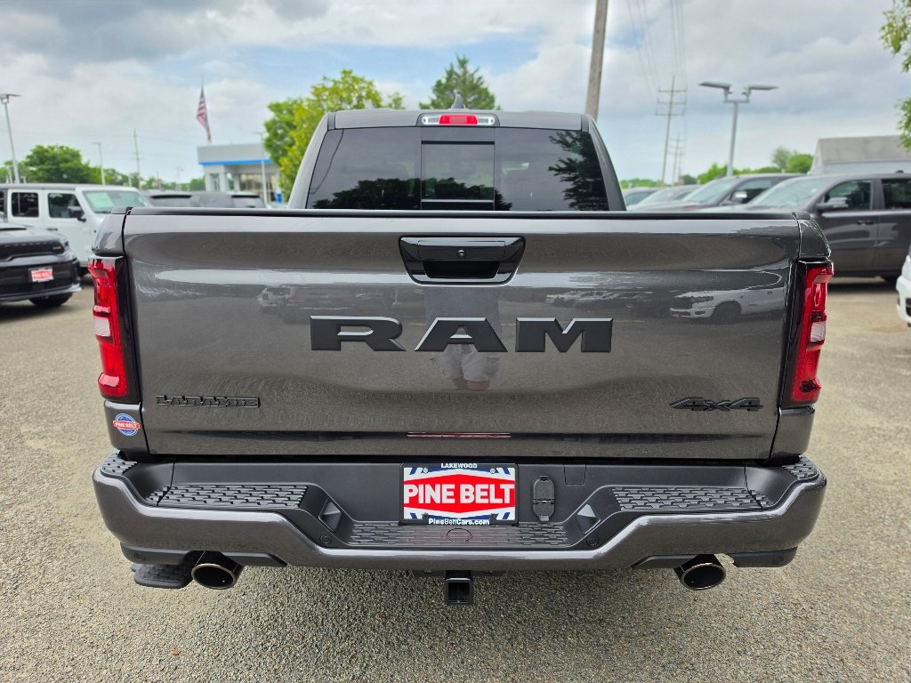 New 2026 Granite Crystal Metallic Clear-Coat Exterior Paint RAM Laramie image 12