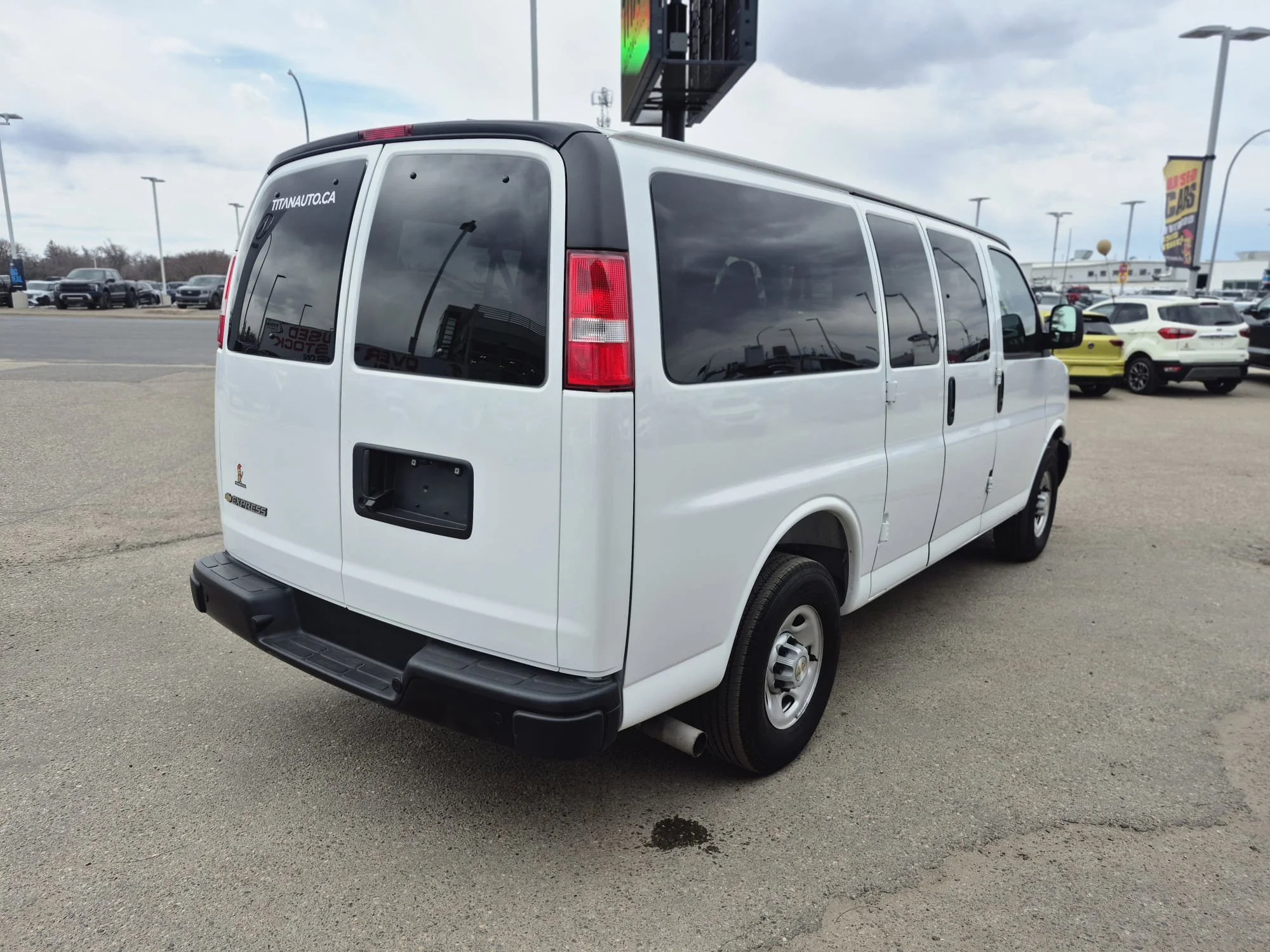 Certified Used 2025 Summit White Chevrolet LS Passenger*12 Pass | 6.6L V8 | Remote Start | Rear Climate | Htd Mirrors | Rubber Lined Flooring image 14