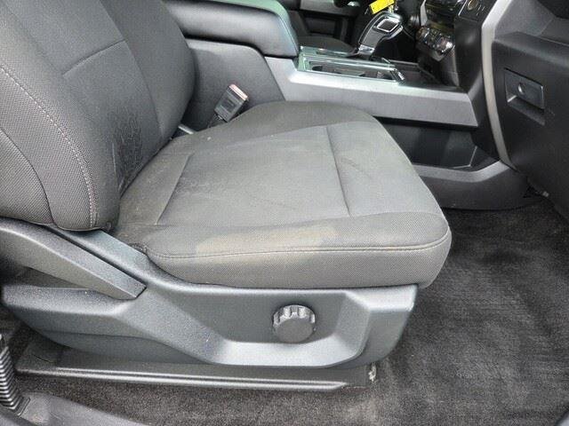 Used 2018 Magma Red Metallic Ford XLT image 30